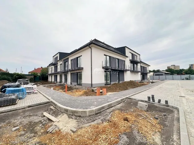 Eladó lakás Szombathely, Belváros 68 nm