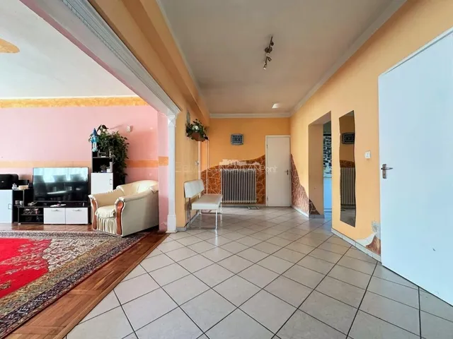 Eladó ház Gencsapáti 236 nm