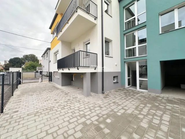 Eladó lakás Szombathely, Belváros 68 nm