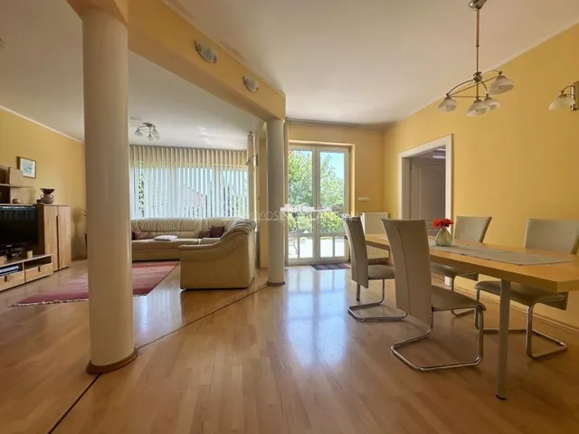Eladó ház Szombathely, Herény 225 nm