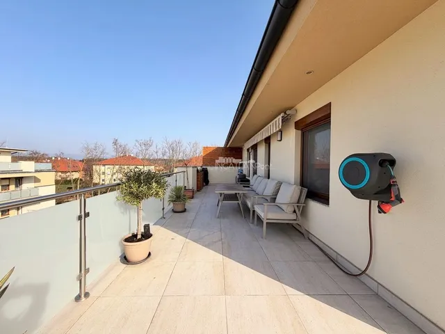 Eladó lakás Szombathely, Olad 53 nm