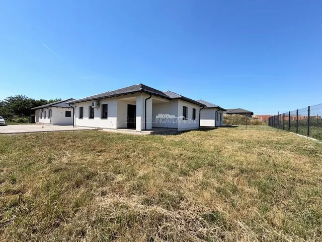 Eladó ház Szombathely, Olad 80 nm