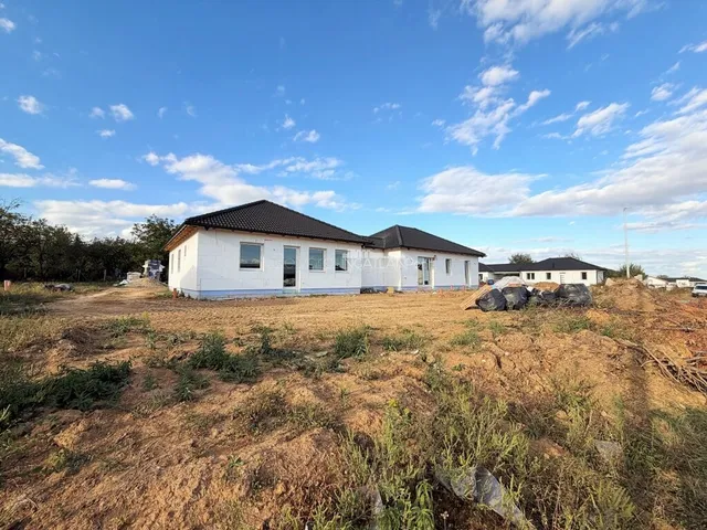 Eladó ház Szombathely, Olad 80 nm