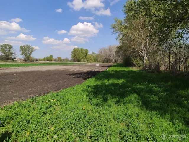 Eladó telek Komárom, Szőny 5771 nm