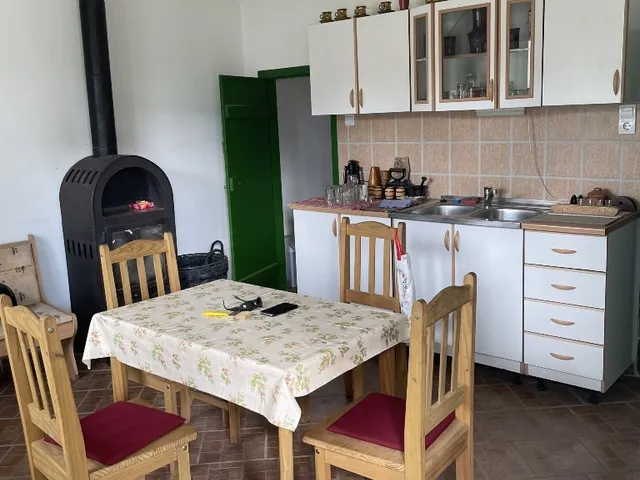 Eladó üdülő és hétvégi ház Daruszentmiklós 100 nm