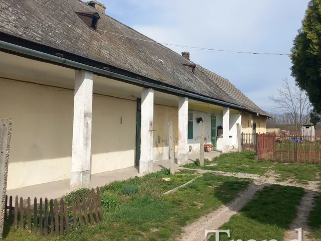 Eladó telek Perkáta 80 nm