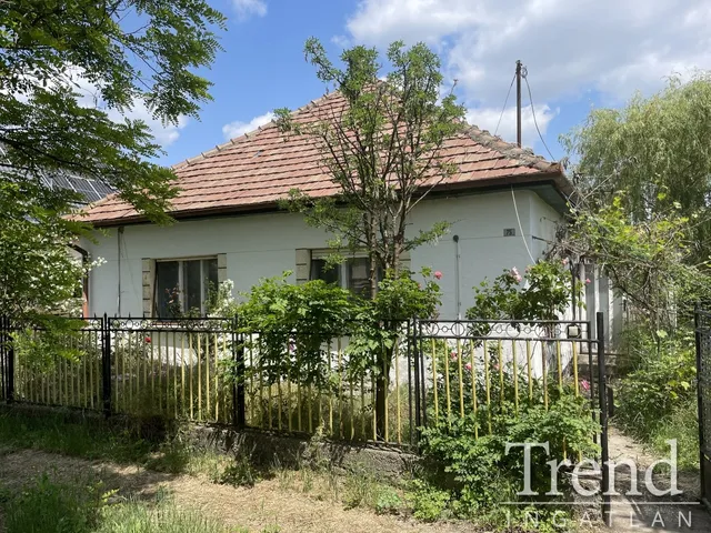 Eladó ház Pusztaszabolcs 80 nm