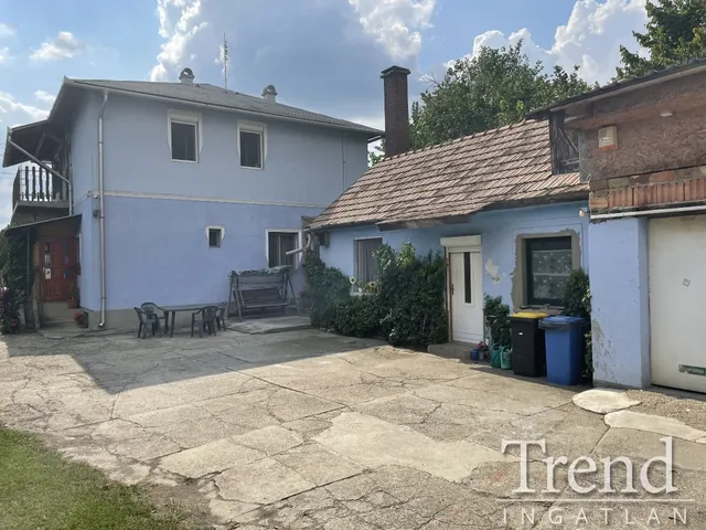 Eladó kereskedelmi és ipari ingatlan Pusztaszabolcs 179 nm