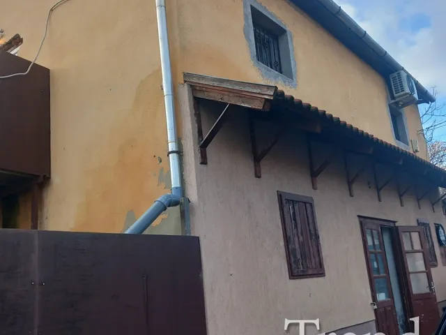 Eladó ház Ercsi 32 nm