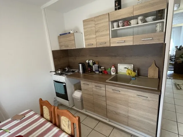 Eladó lakás Dunaújváros 44 nm