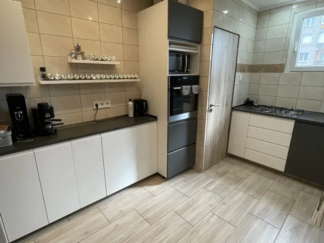 Eladó lakás Dunaújváros, Belváros 54 nm
