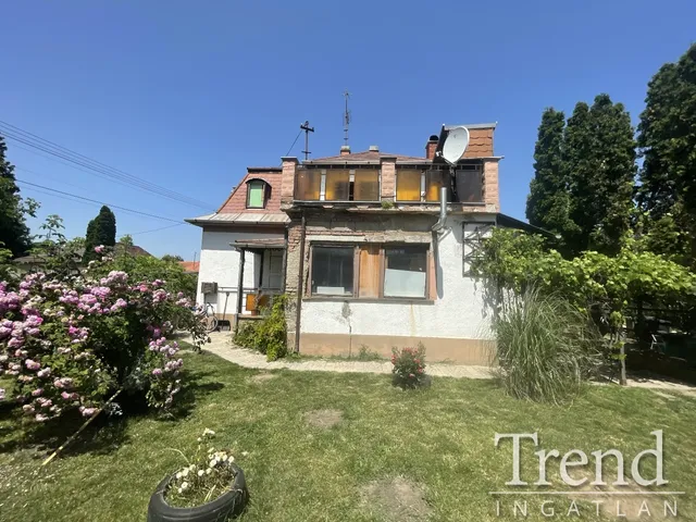 Eladó ház Dunaújváros, Újtelep 160 nm