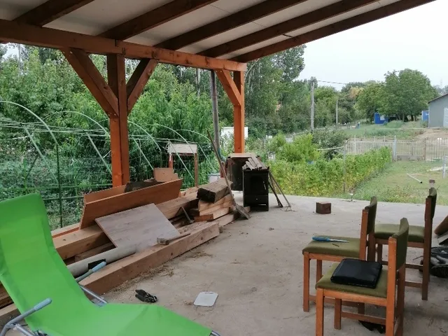 Eladó üdülő és hétvégi ház Dunaújváros 1200 nm