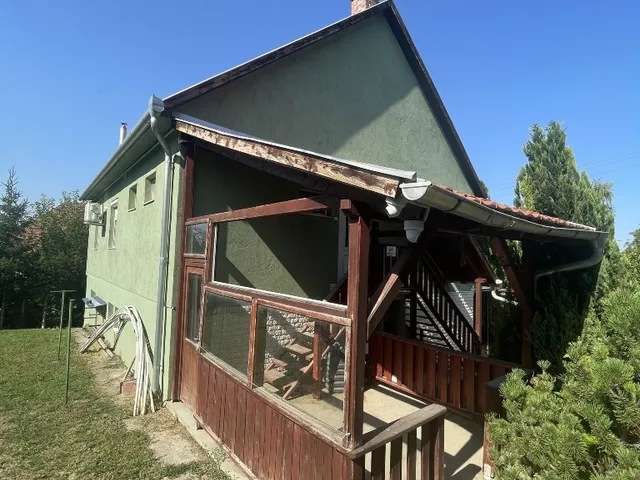 Eladó ház Dunaújváros 108 nm