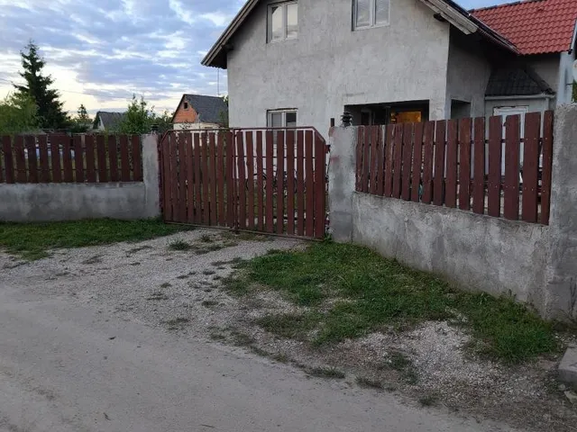 Eladó ház Kisapostag 90 nm