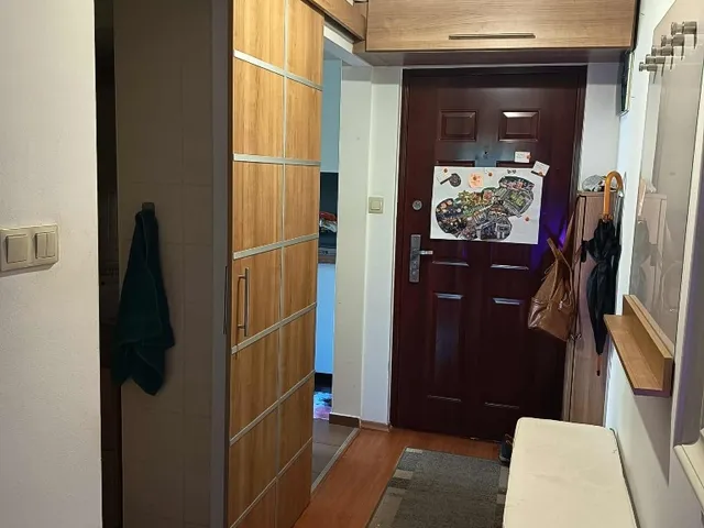 Eladó lakás Dunaújváros, Belváros 37 nm