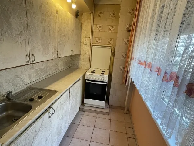 Eladó lakás Dunaújváros 53 nm