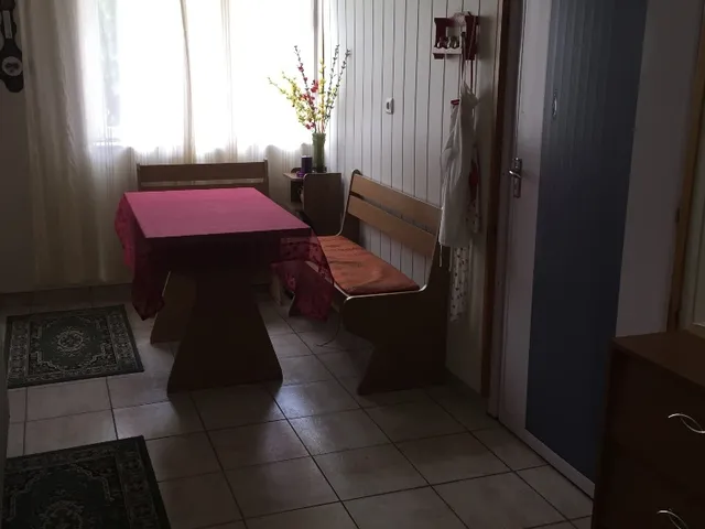 Eladó lakás Dunaújváros, Óváros 189 nm