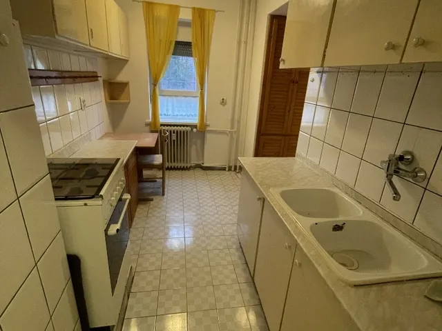 Eladó lakás Dunaújváros 58 nm