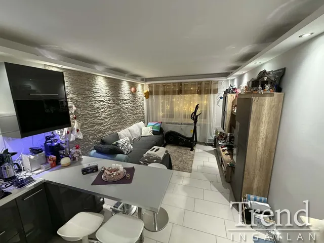 Eladó lakás Dunaújváros 59 nm