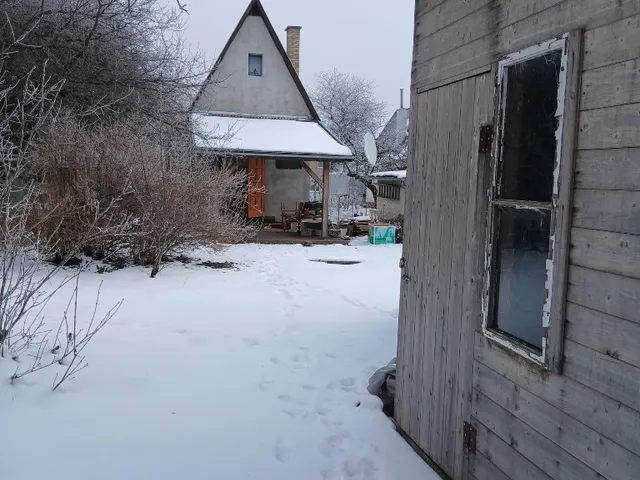 Eladó üdülő és hétvégi ház Kulcs 40 nm