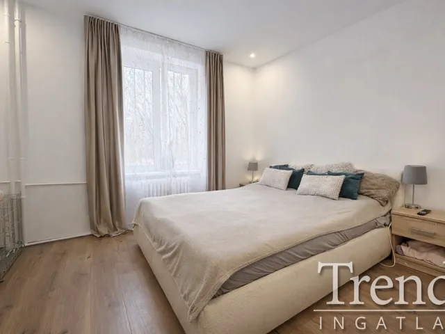 Eladó lakás Dunaújváros 37 nm