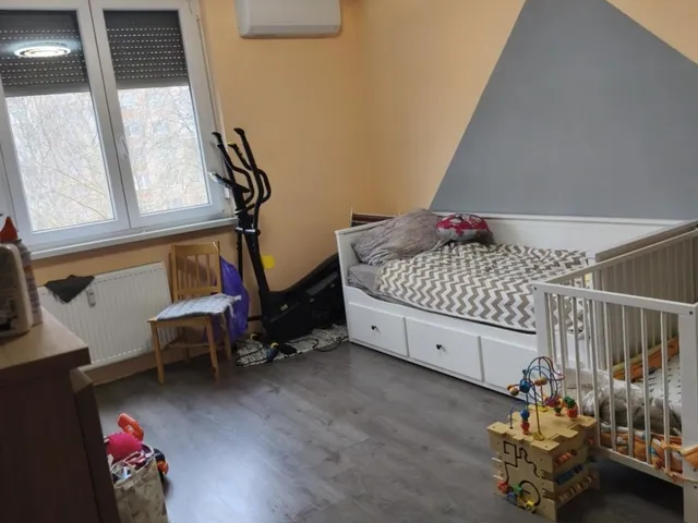 Eladó lakás Dunaújváros 48 nm