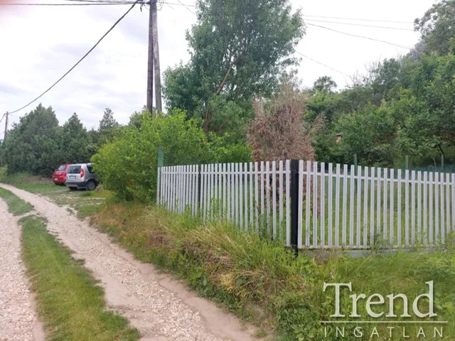 Eladó üdülő és hétvégi ház Adony 1000 nm