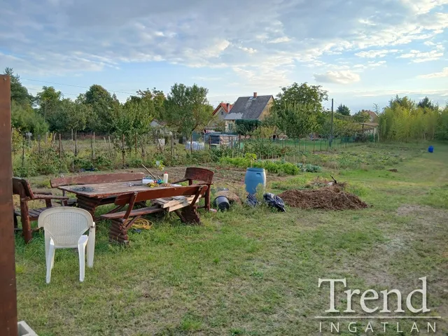 Eladó telek Kulcs 1411 nm