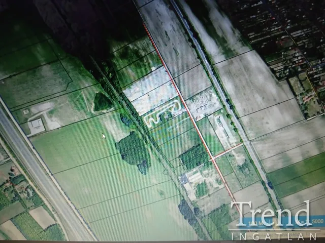 Eladó kereskedelmi és ipari ingatlan Kulcs 10 nm