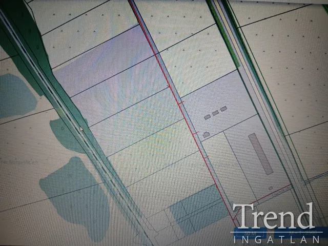 Eladó kereskedelmi és ipari ingatlan Kulcs 10 nm