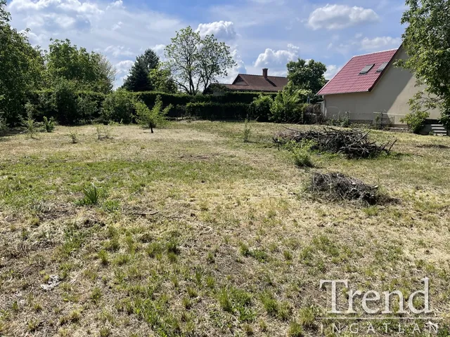 Eladó telek Rácalmás 1850 nm