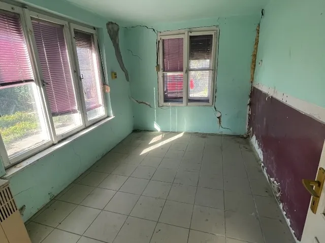 Eladó ház Nagyvenyim 80 nm