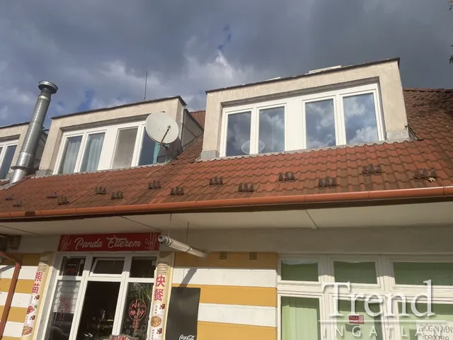 Kiadó kereskedelmi és ipari ingatlan Dunaújváros 150 nm