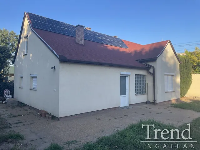 Kiadó ház Dunaújváros 80 nm