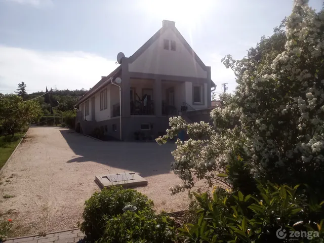 Eladó ház Iszkaszentgyörgy 100 nm