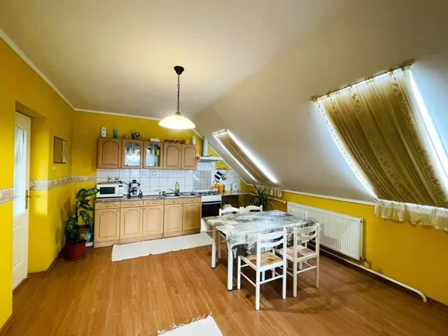 Eladó ház Ócsa 175 nm