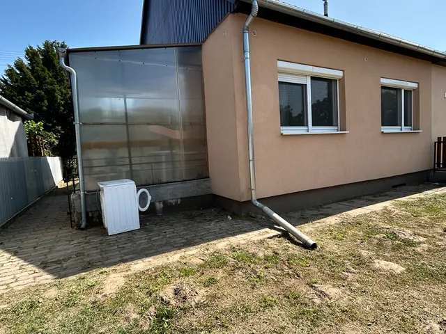 Eladó ház Dabas 72 nm
