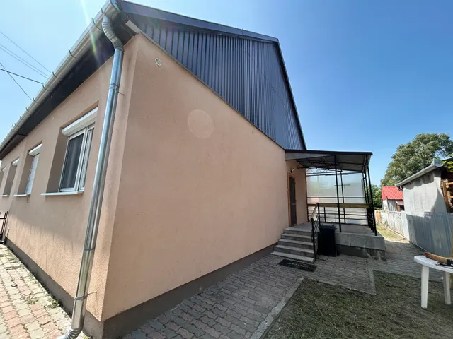 Eladó ház Dabas 72 nm
