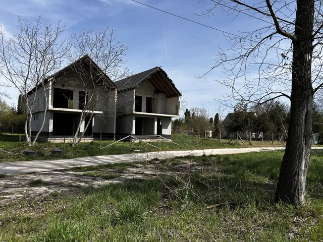 Eladó telek Dömsöd 813 nm