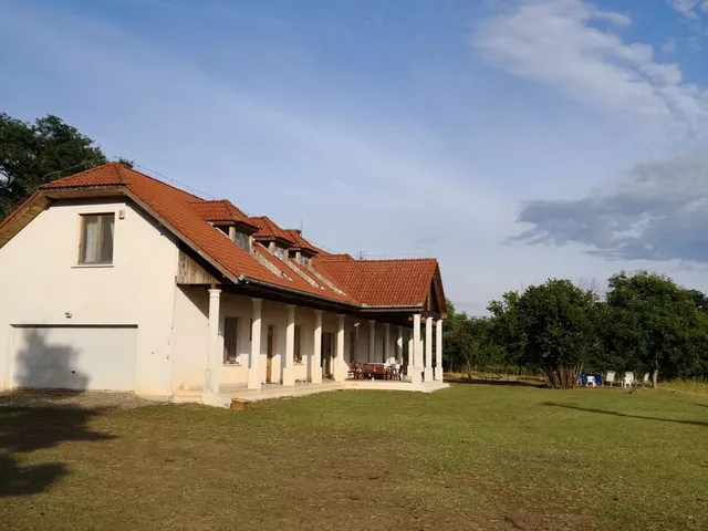 Eladó mezőgazdasági ingatlan Ócsa 400 nm