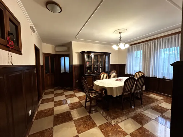 Eladó ház Dabas, Gyón 235 nm