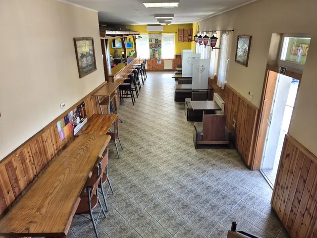 Eladó ház Újhartyán 230 nm