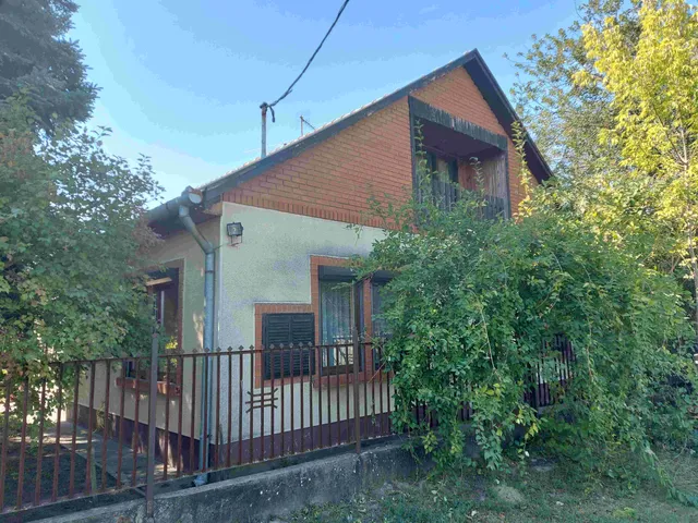 Eladó mezőgazdasági ingatlan Lajosmizse 90 nm