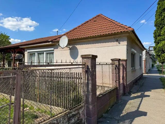 Eladó ház Vajszló, Széchenyi utca 110 nm