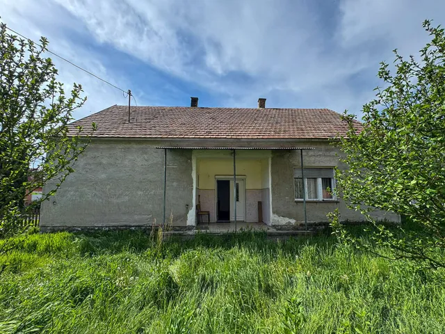 Eladó ház Felsőszentmárton, Csendes utca 100 nm