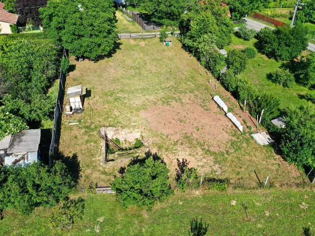 Eladó telek Pécs 821 nm