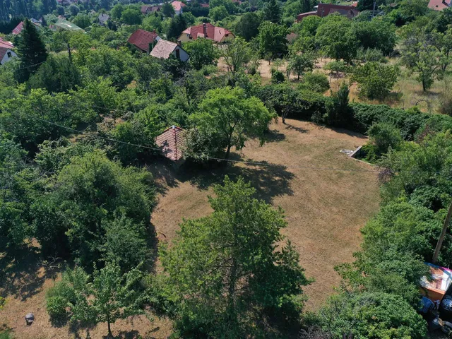 Eladó telek Pécs, Sáska dűlő 1119 nm