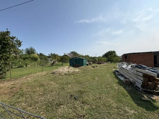 Eladó telek Pécs 1217 nm