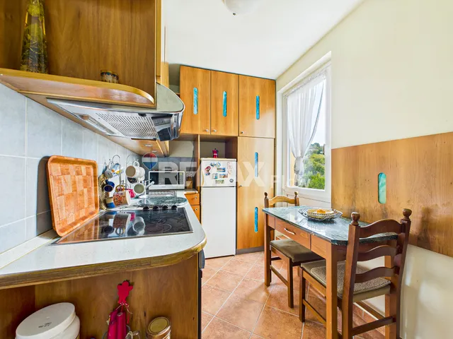 Eladó lakás Komló, Bajcsi-Zsilinszky 3 64 nm